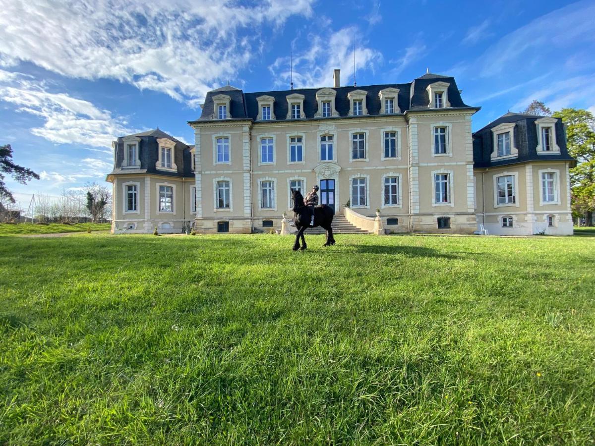 Gîte 2 chambres 5 personnes dans le château de la bouchatte Chazemais Extérieur photo